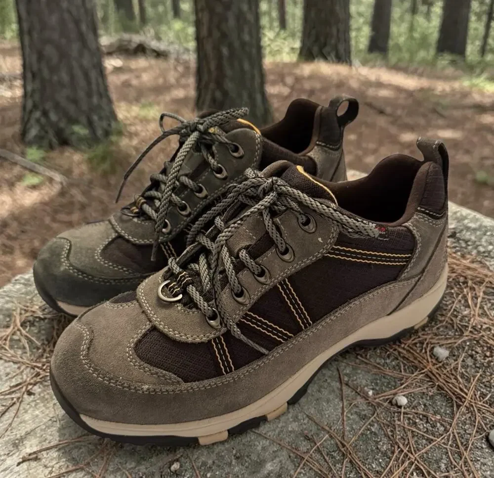 Mens LL BEAN Size 7 Hiking Snow Shoes Sneakers Gray Black